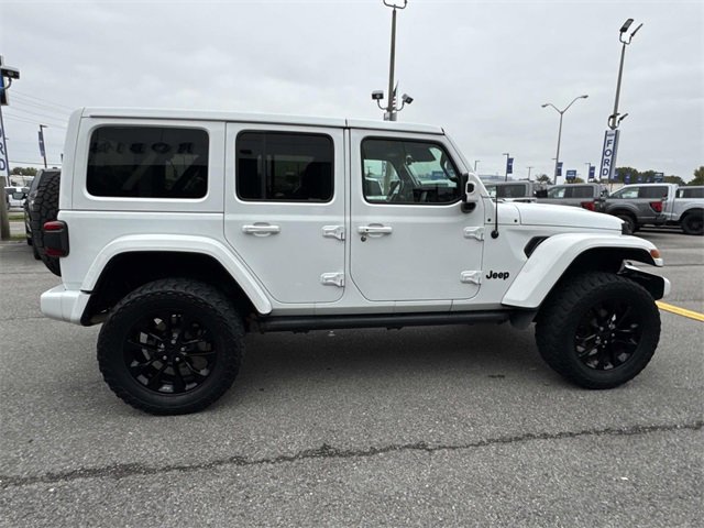 Used 2020 Jeep Wrangler Unlimited Sahara image 4