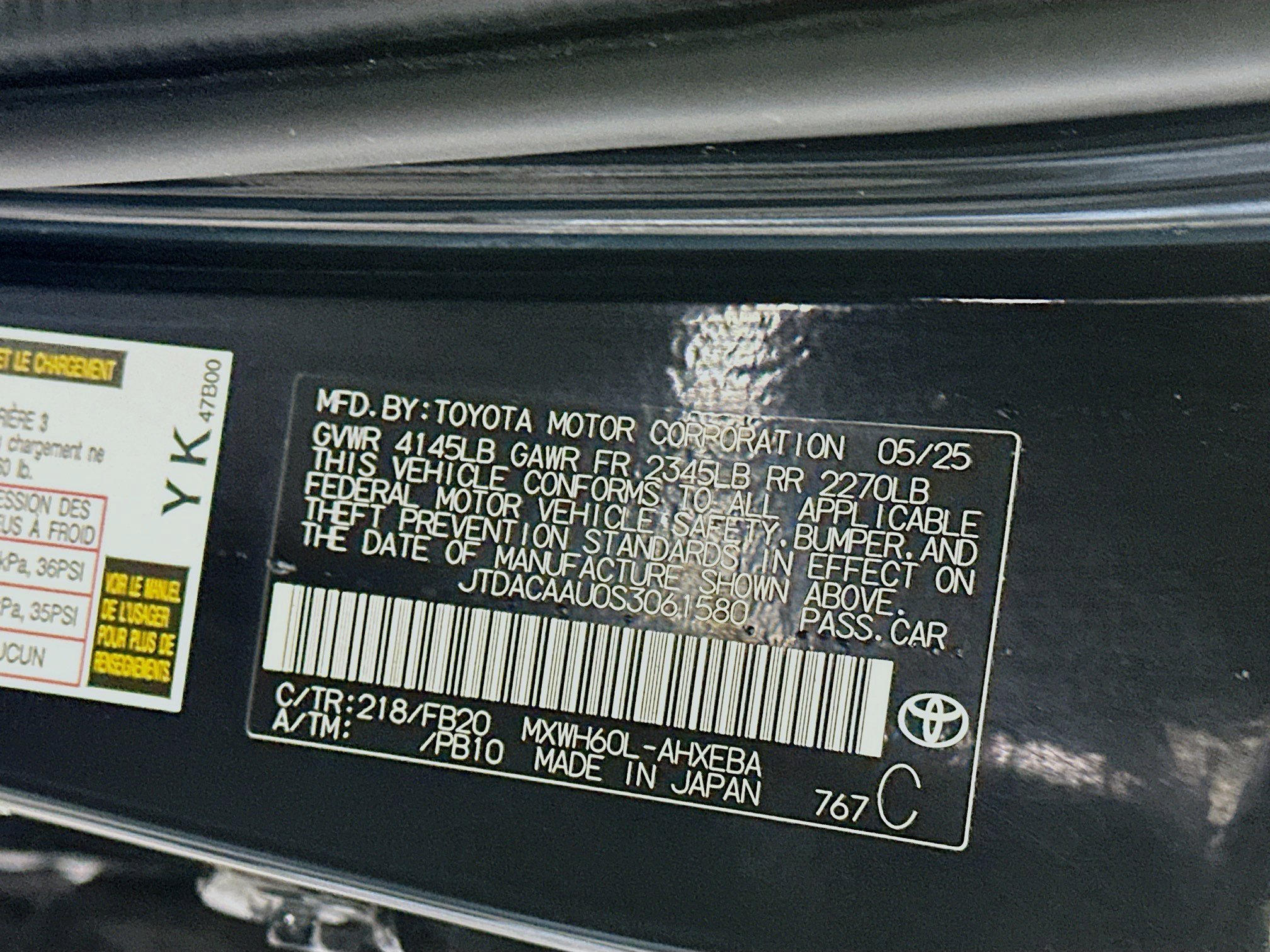 Used 2025 Toyota Prius LE FWD image 12