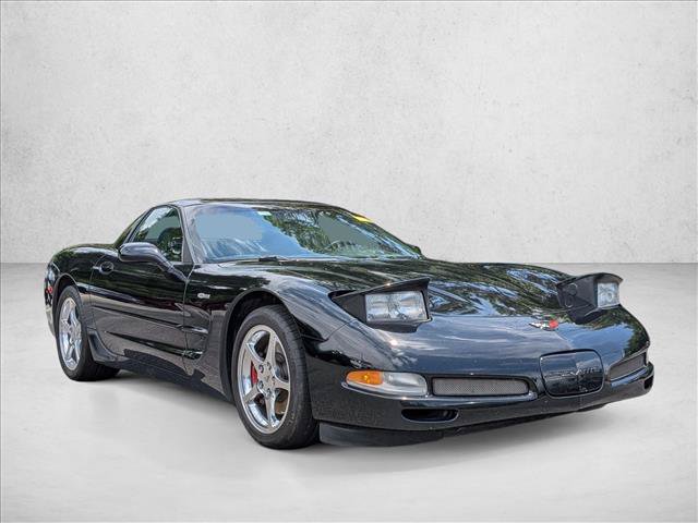 Used 2004 Chevrolet Corvette Z06 w/ Memory Package RWD video 4