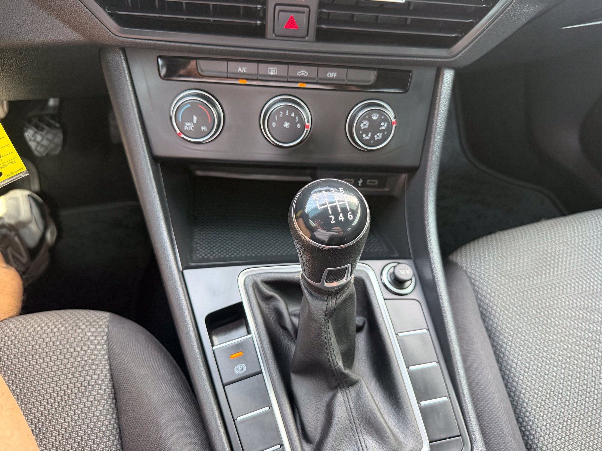 Used 2020 Volkswagen Jetta S FWD image 18