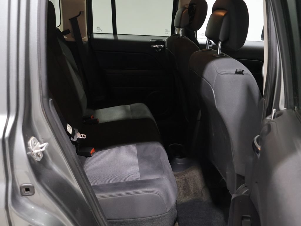 Used 2014 Jeep Patriot Sport w/ Power Value Group FWD image 20