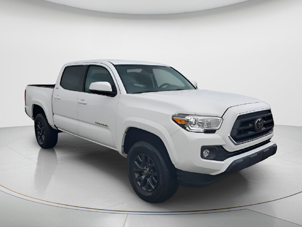 Used 2023 Toyota Tacoma SR5 RWD image 3