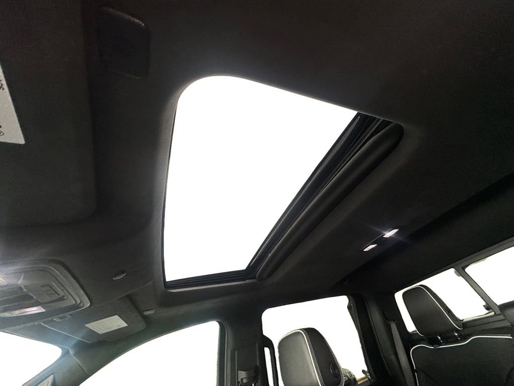 Used 2024 GMC Sierra 2500 AT4X image 11