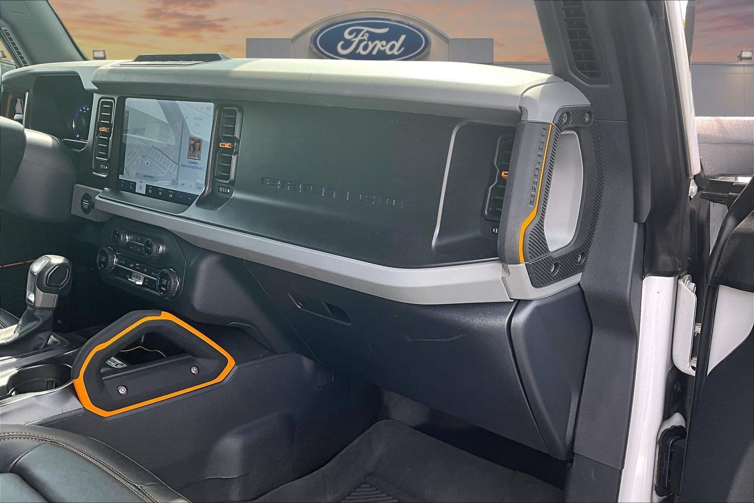 Used 2023 Ford Bronco Badlands AWD/4WD image 17