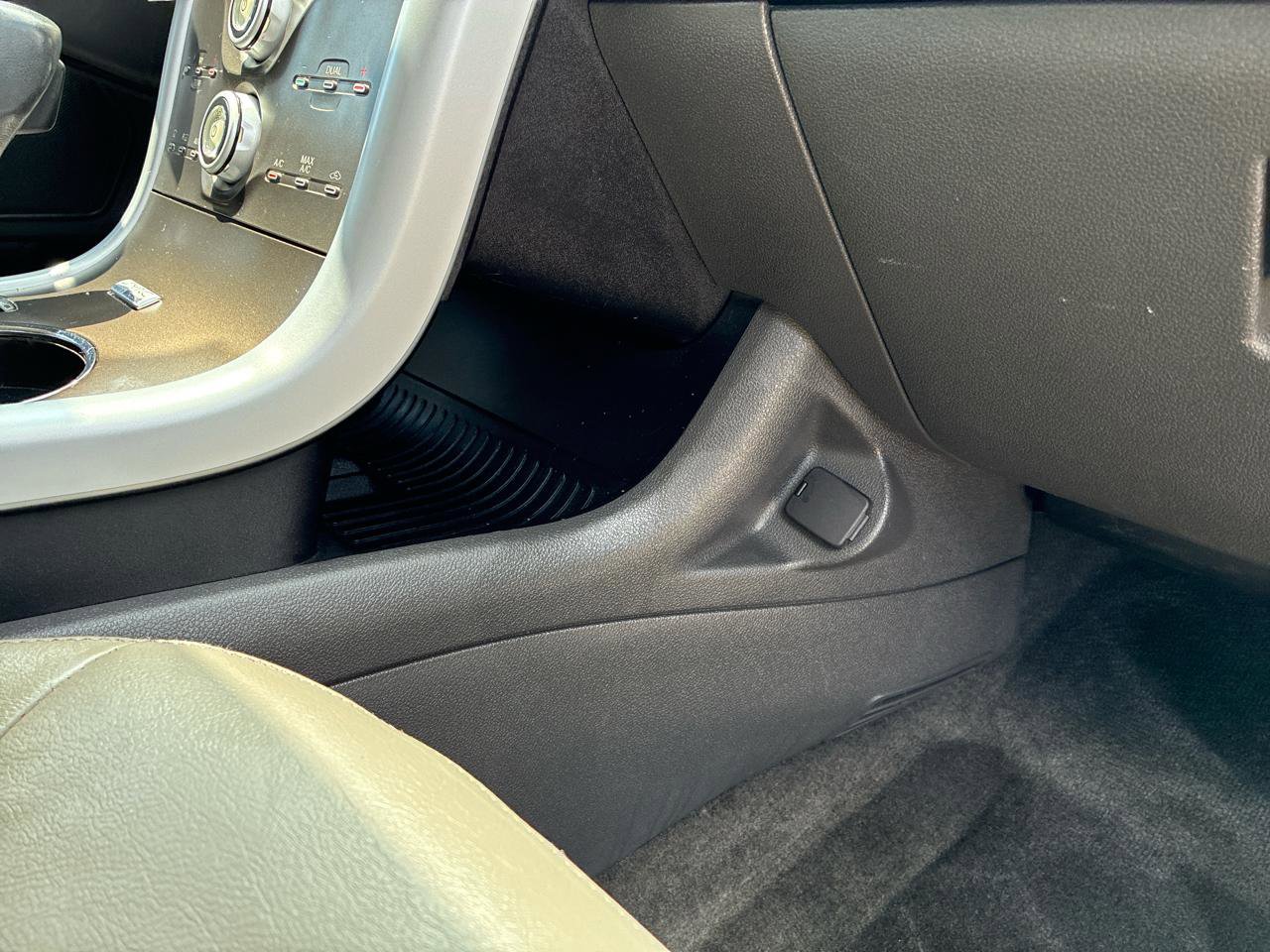 Used 2014 Ford Edge SEL w/ Equipment Group 205A FWD image 54