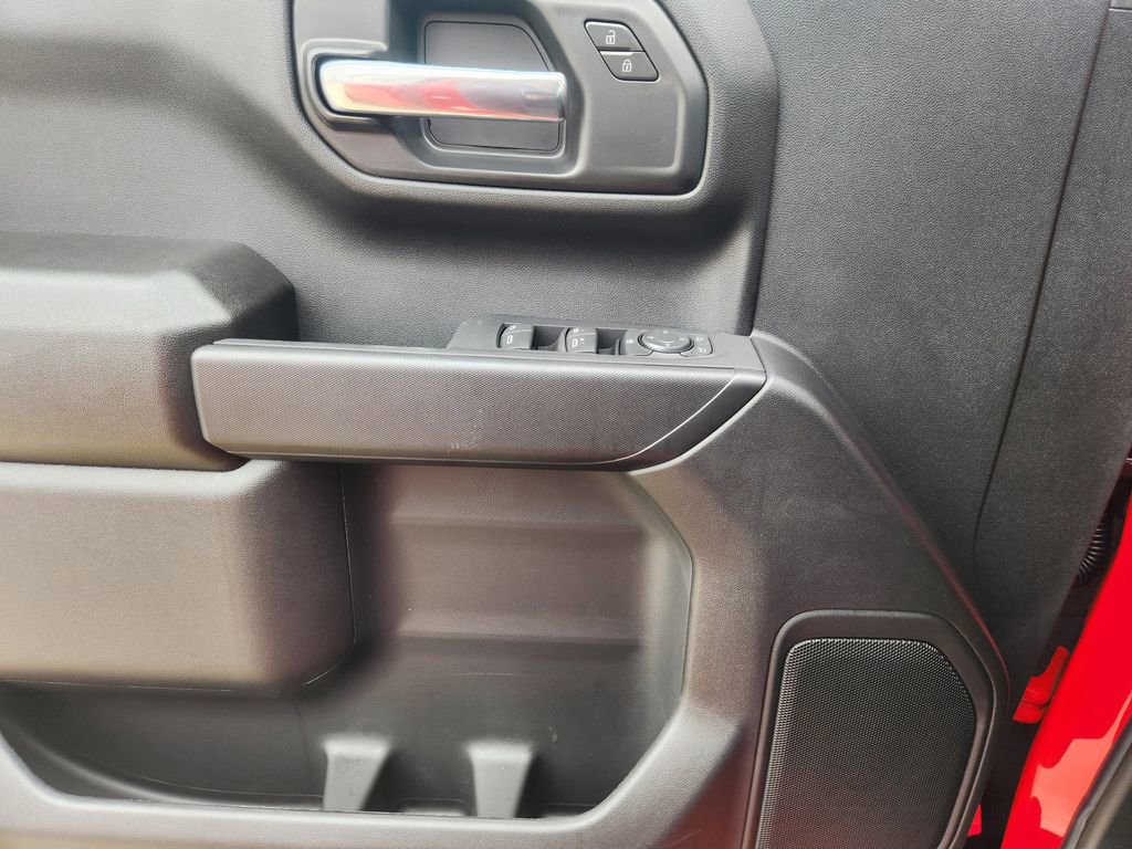 New 2026 Chevrolet Silverado 1500 Custom w/ Turbomax Blackout Package image 17