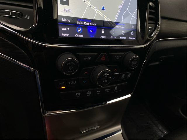 Used 2021 Jeep Grand Cherokee Limited AWD/4WD image 33