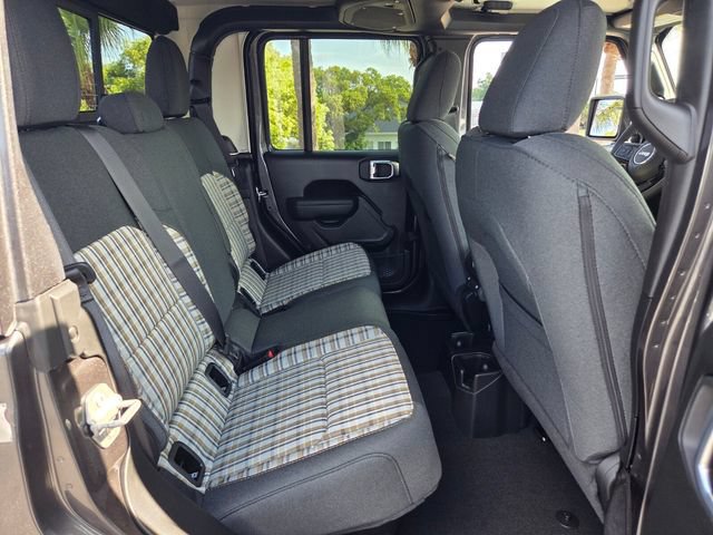 Used 2026 Jeep Gladiator Sport AWD/4WD image 15