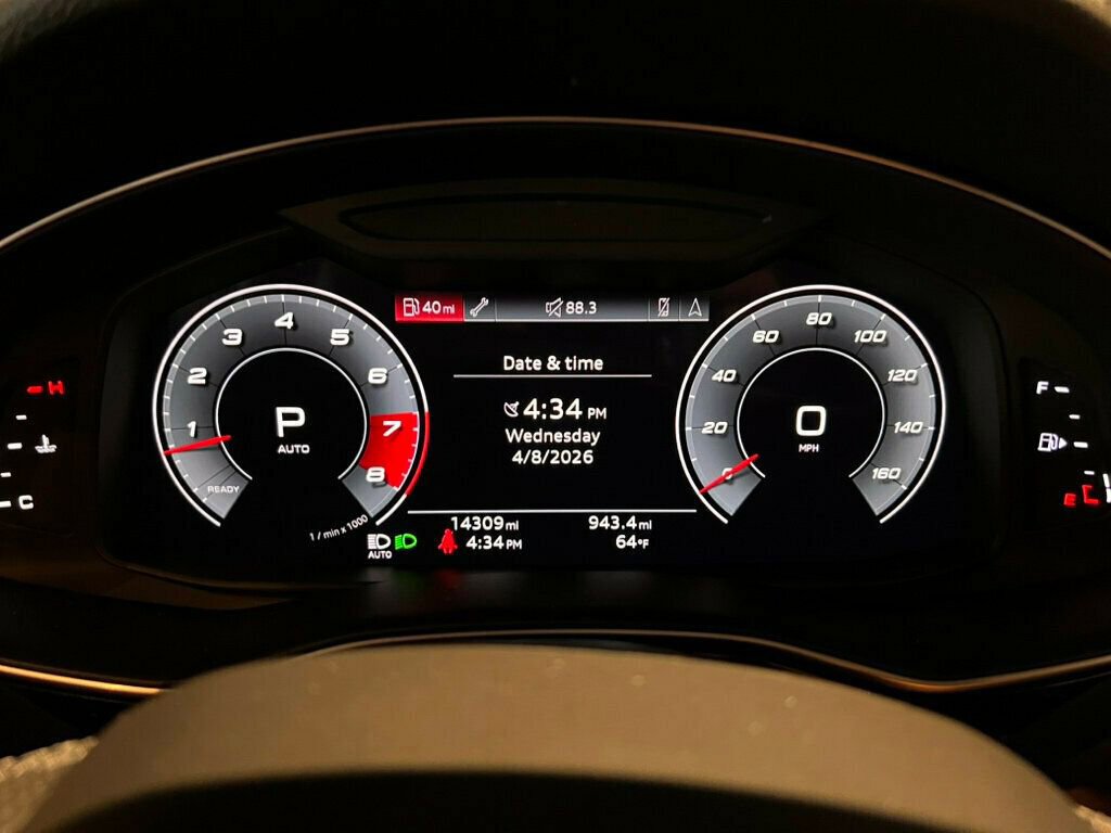 Used 2023 Audi SQ8 Premium Plus w/ Executive Package image 16