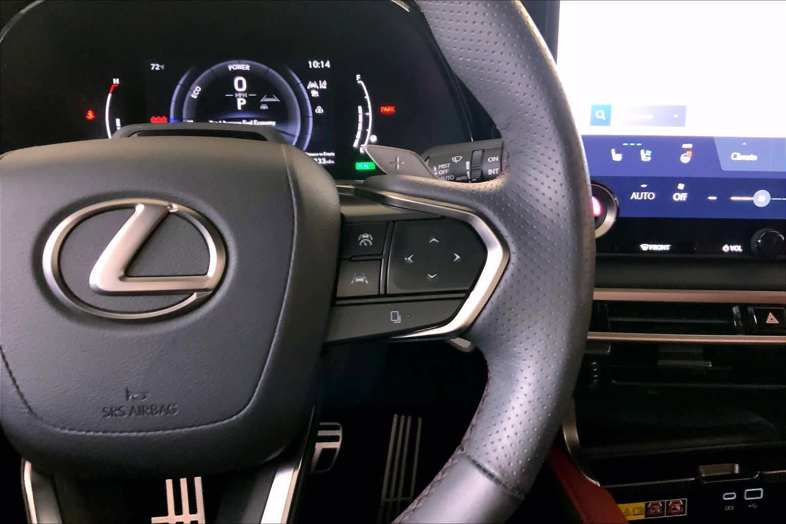 Used 2023 Lexus RX 500h F Sport image 24