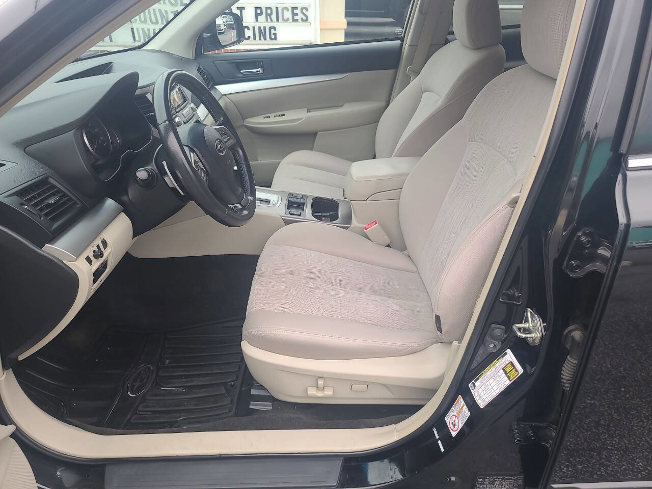 Used 2013 Subaru Outback 2.5i Premium image 13