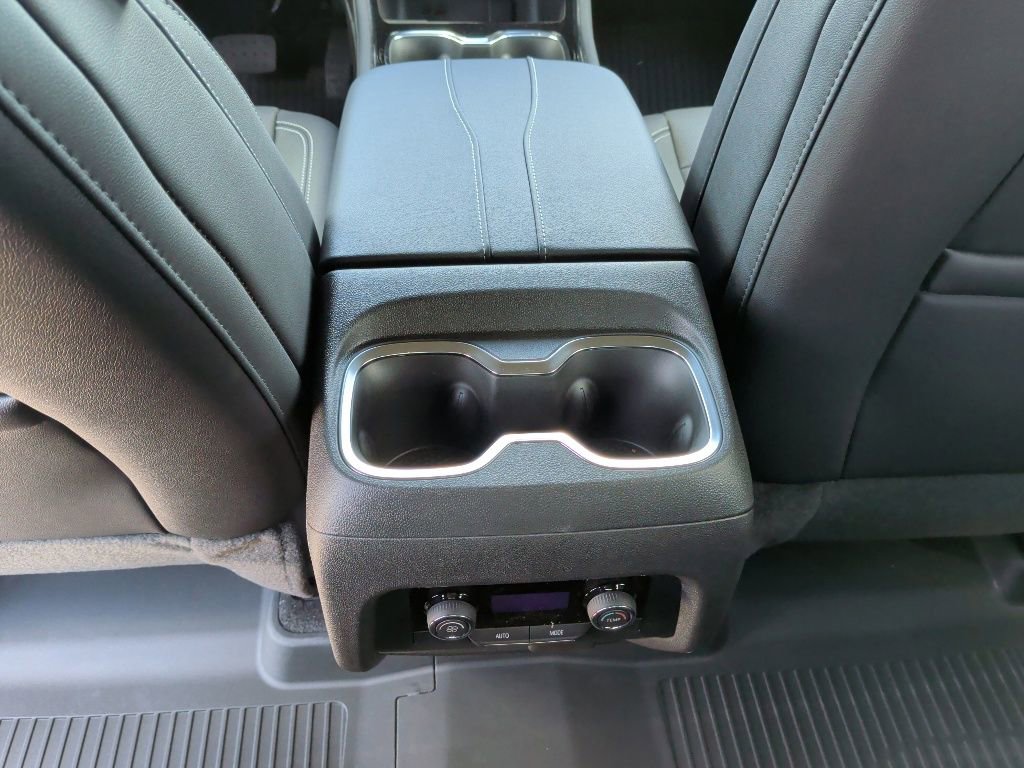 New 2026 Chevrolet Traverse LT FWD image 36