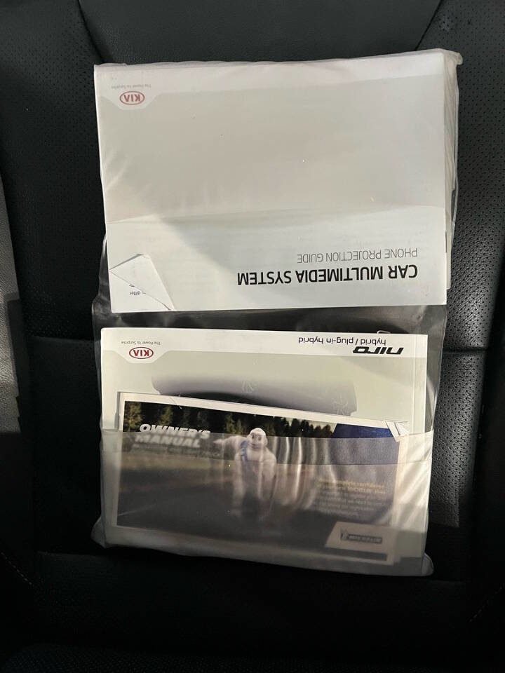 Used 2019 Kia Niro Touring image 18