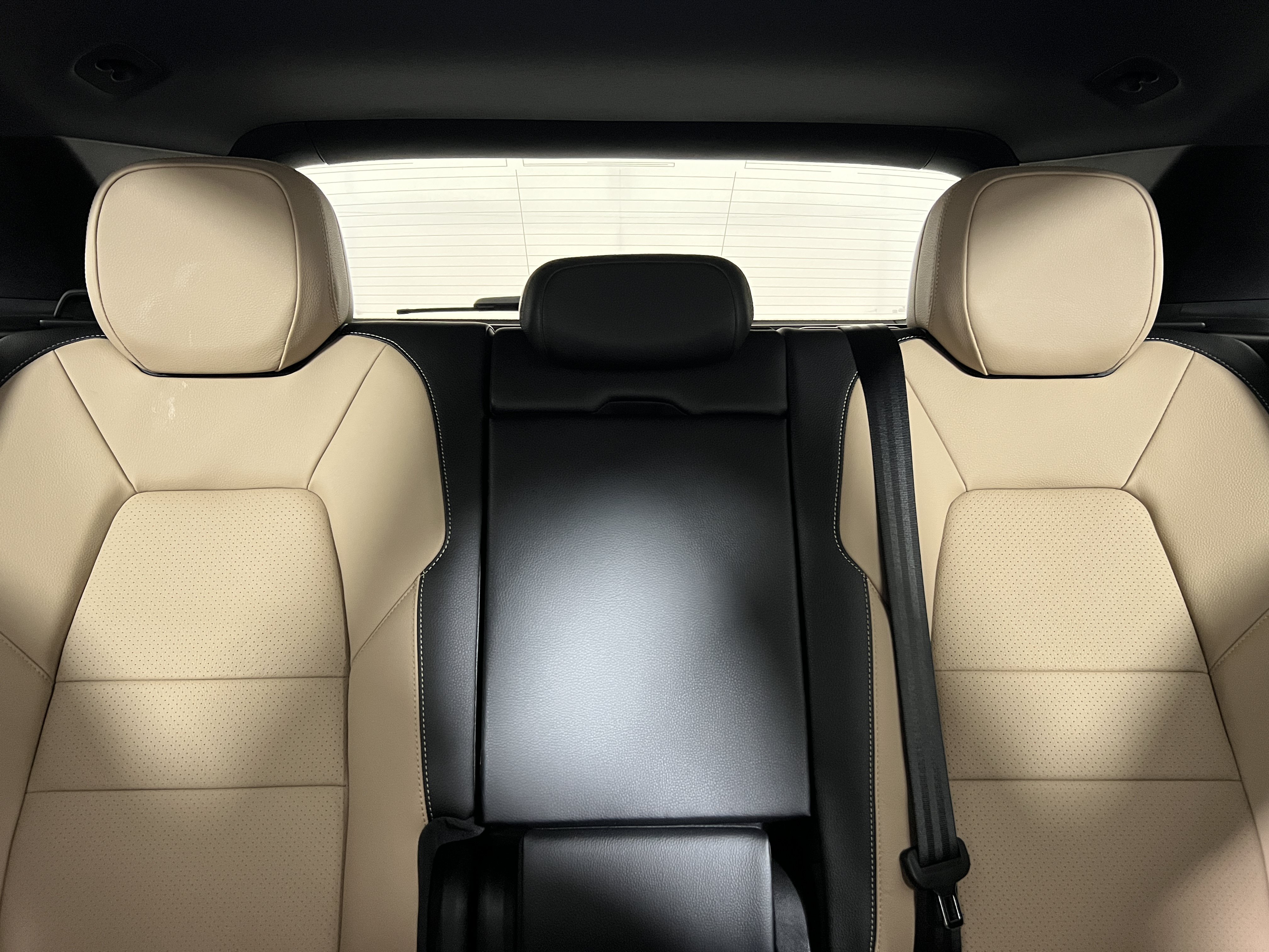 Certified 2026 Porsche Cayenne AWD/4WD image 16