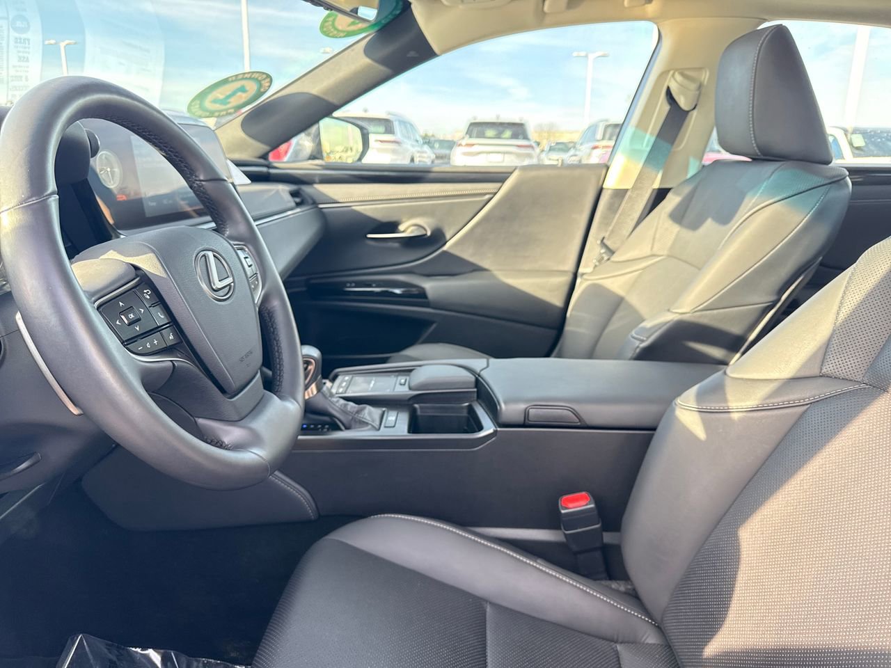 Used 2022 Lexus ES 250 image 13