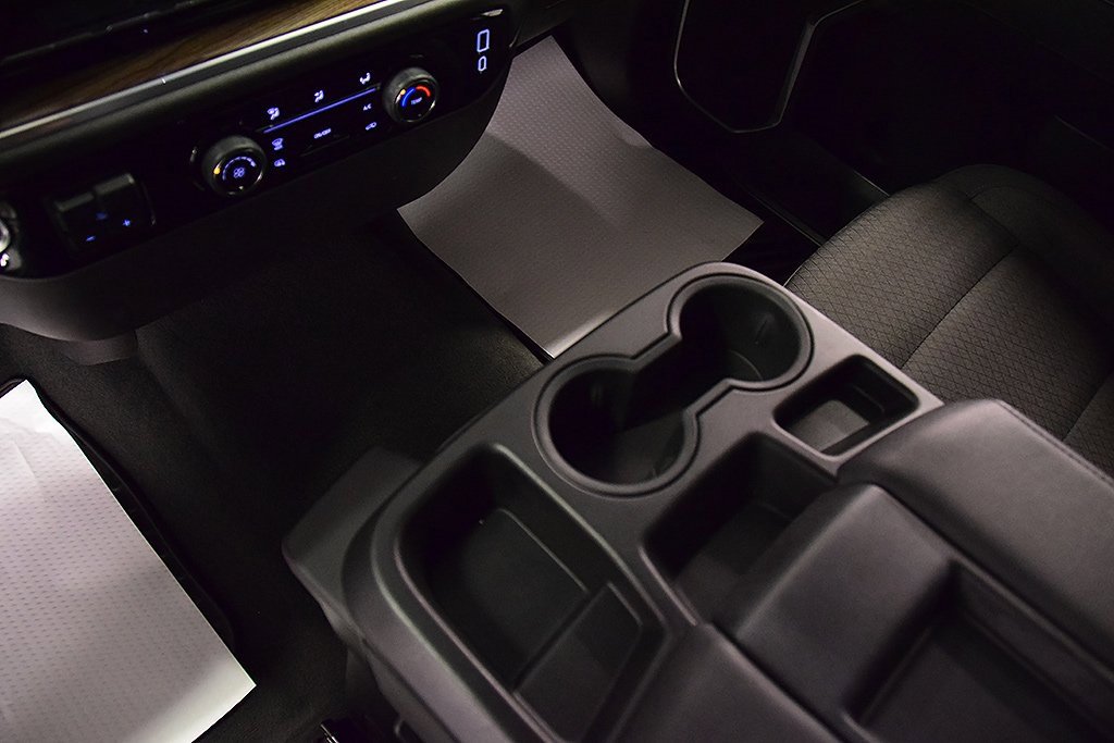 Used 2024 Chevrolet Silverado 2500 LT image 25