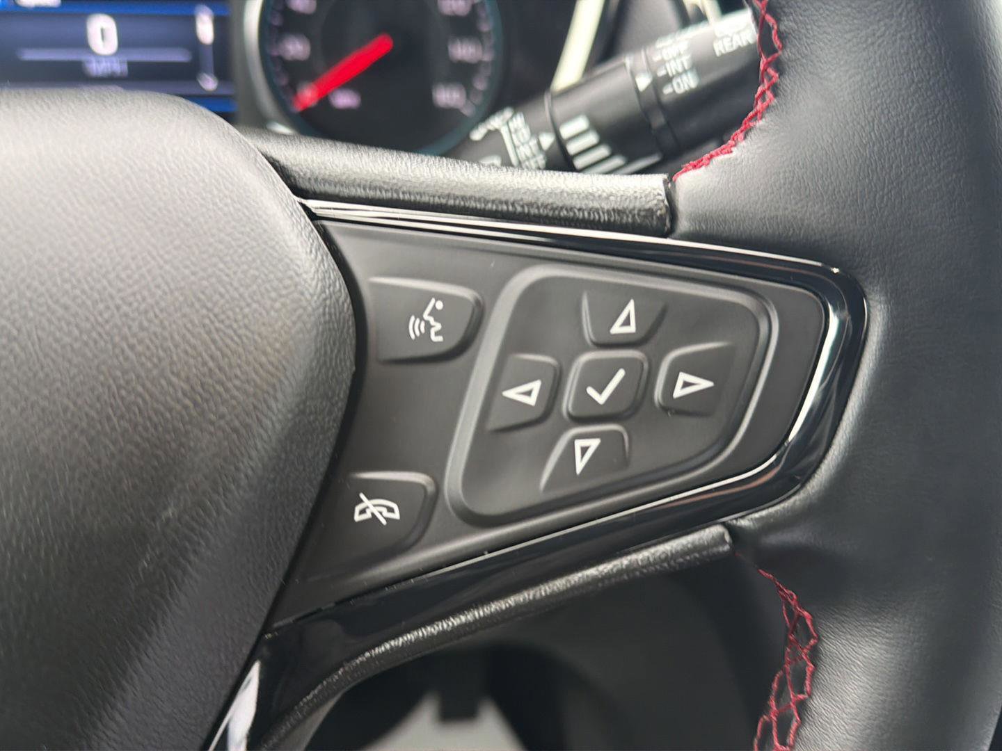 Used 2024 Chevrolet Equinox RS image 16