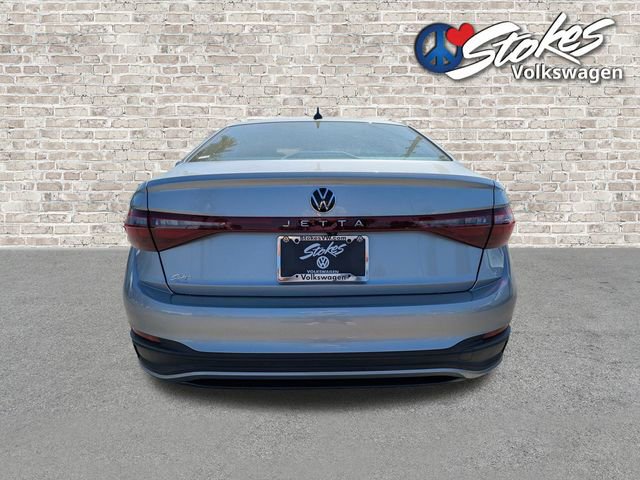 Used 2025 Volkswagen Jetta S image 5