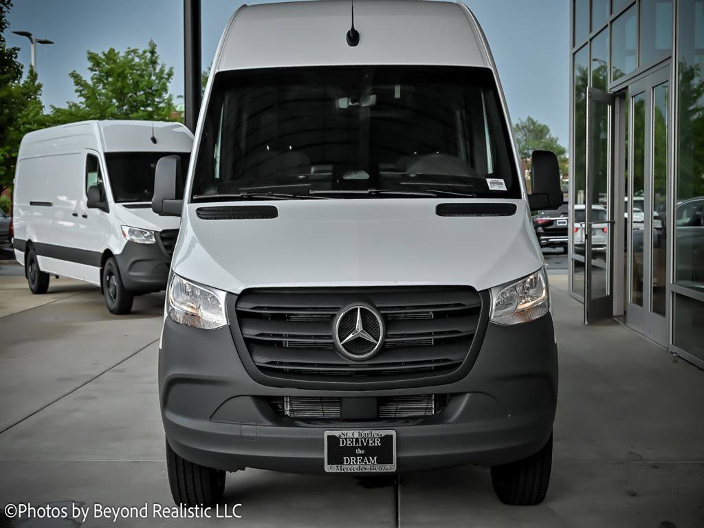 New 2025 Mercedes-Benz Sprinter 2500 video 2