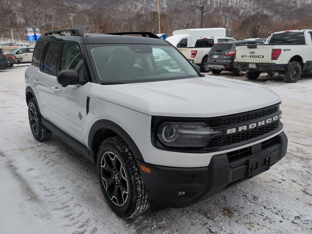Used 2025 Ford Bronco Sport Outer Banks w/ Outer Banks Tech Package+ image 4