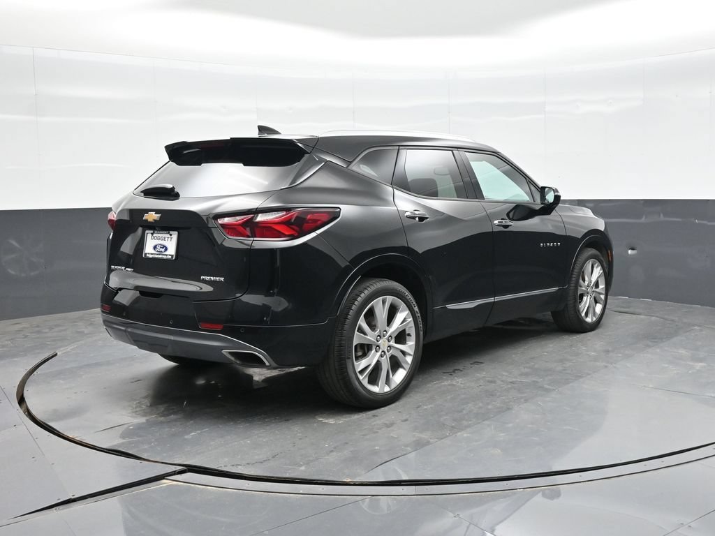 Used 2019 Chevrolet Blazer Premier w/ Sun and Wheels Package AWD/4WD image 10