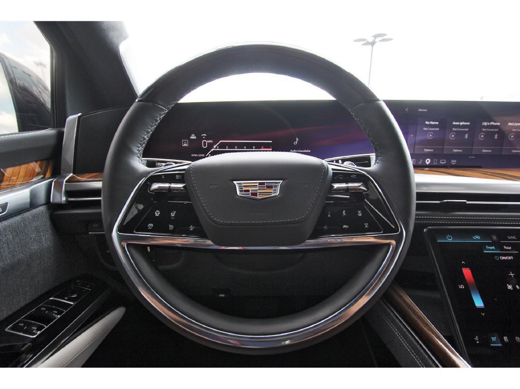 Certified 2026 Cadillac Escalade Platinum Sport w/ LPO, ONYX Package AWD/4WD image 15