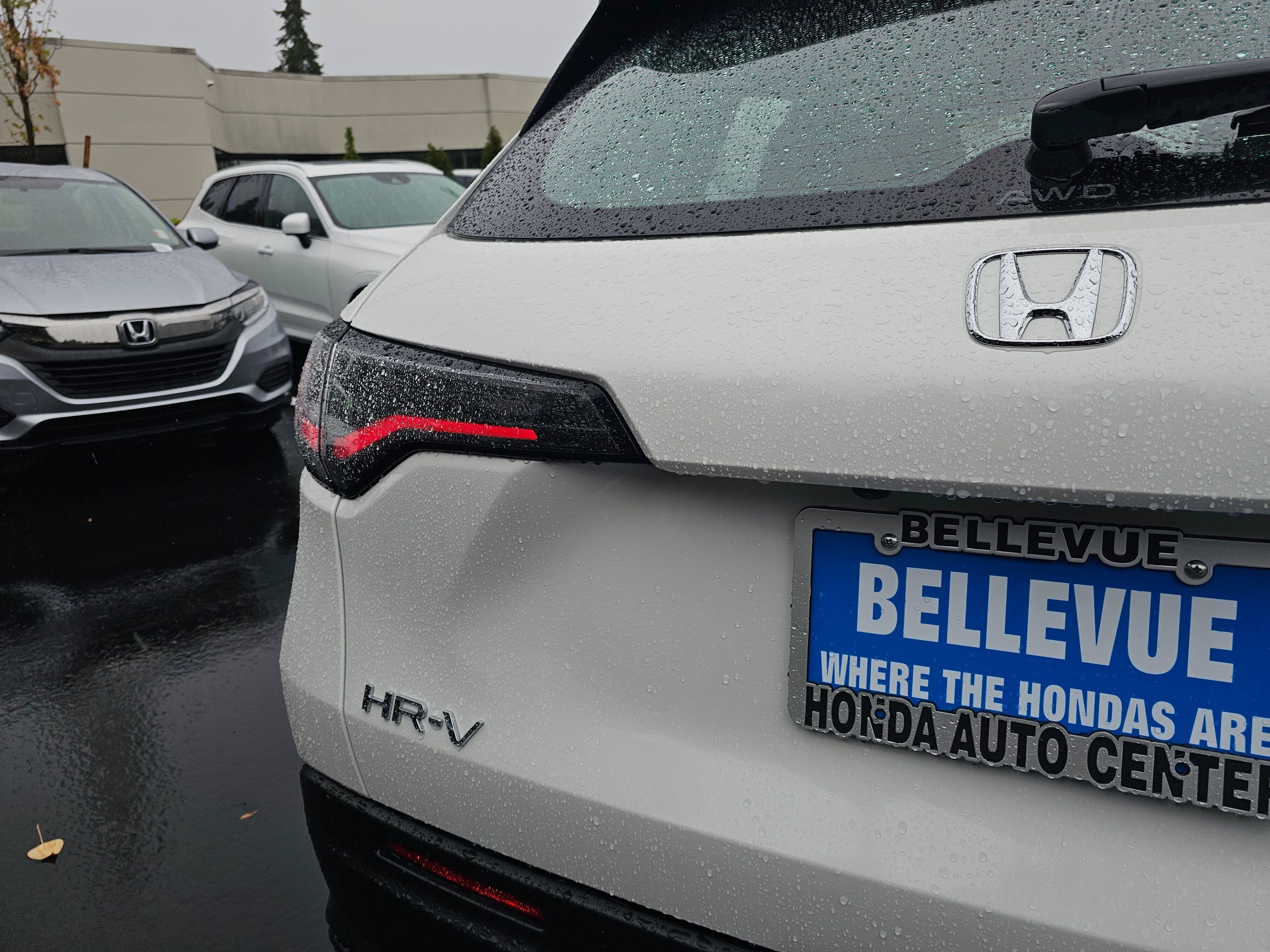 Certified 2025 Honda HR-V LX image 16