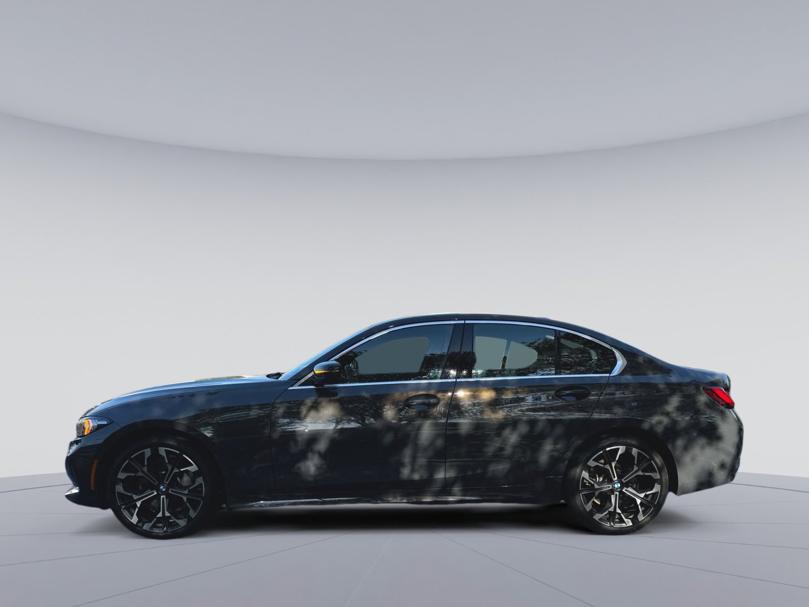 Used 2026 BMW 330i xDrive Sedan w/ Premium Package AWD/4WD image 8