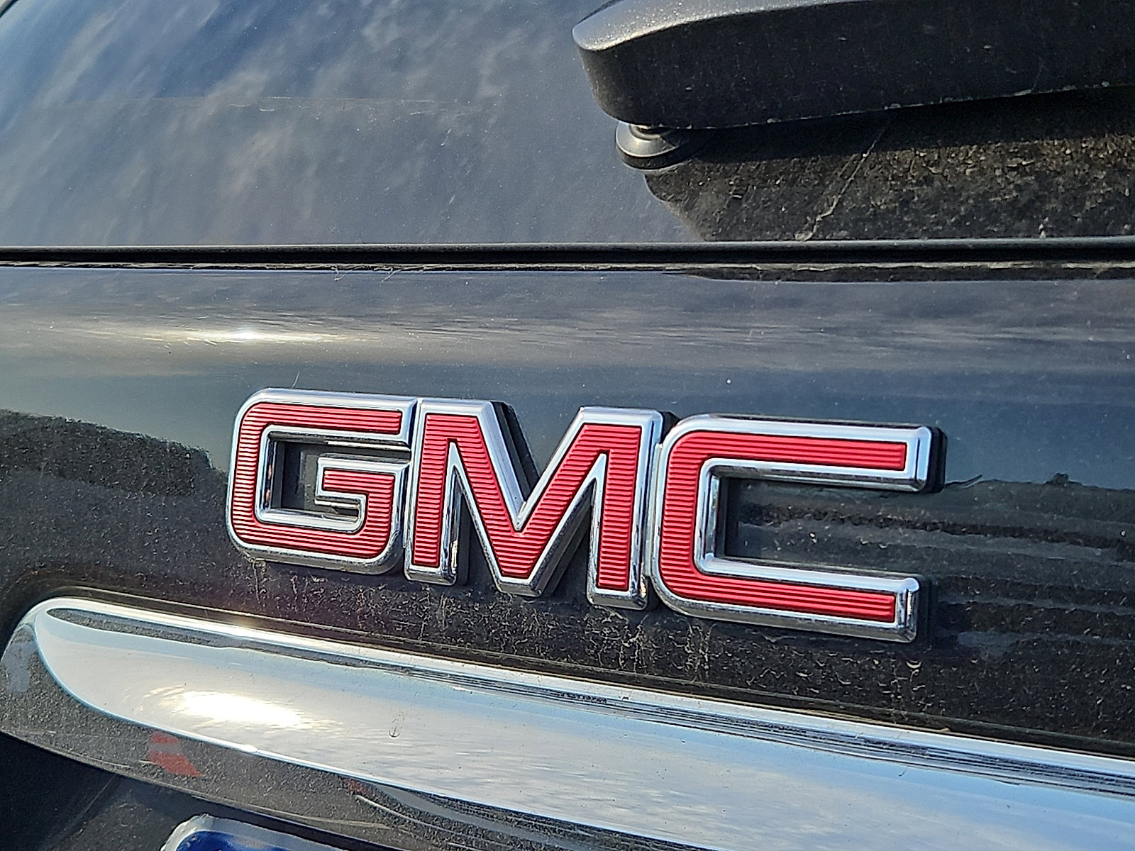Certified 2021 GMC Terrain SLE w/ Driver Convenience Package FWD image 9