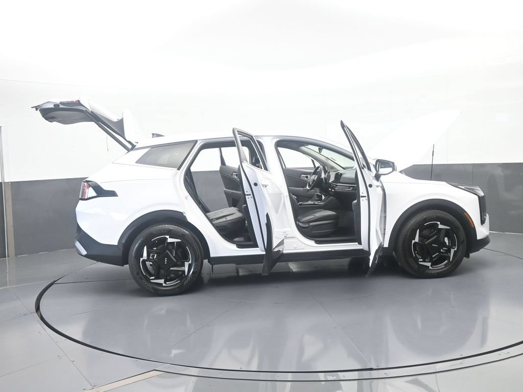 Used 2026 Kia Sportage EX FWD image 74
