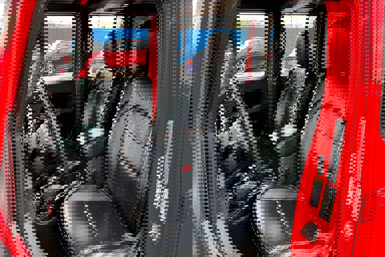 Used 2018 Jeep Wrangler Unlimited Sahara image 8