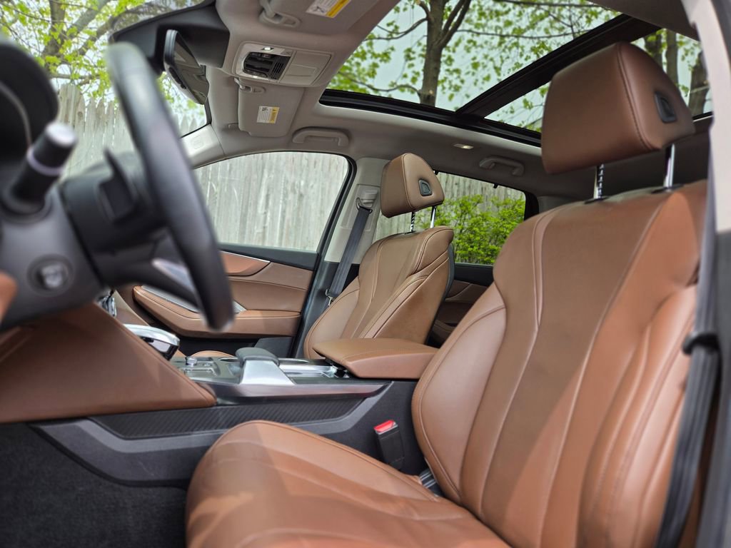 Used 2024 Acura MDX SH-AWD w/ Technology Package image 18