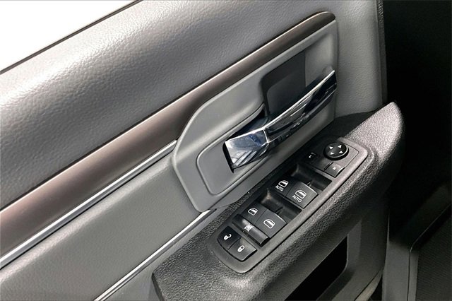 Used 2023 RAM 1500 Classic SLT image 37