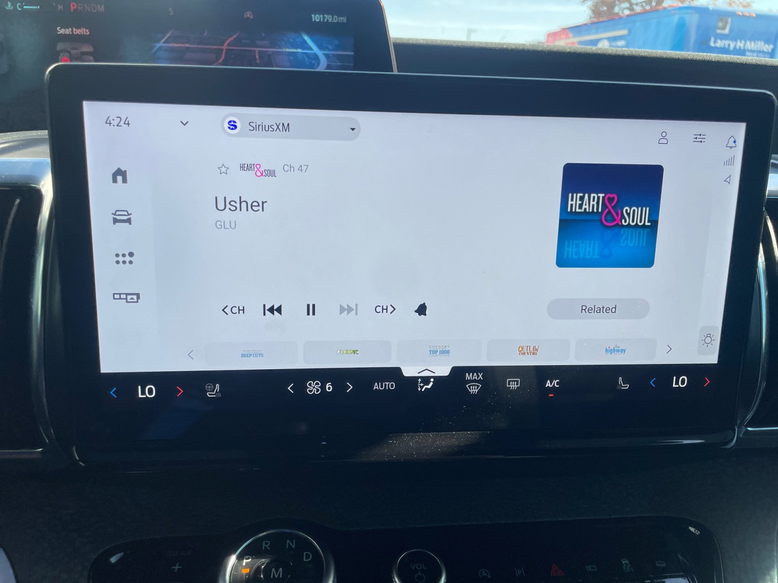 Used 2025 Ford Expedition Tremor AWD/4WD image 21