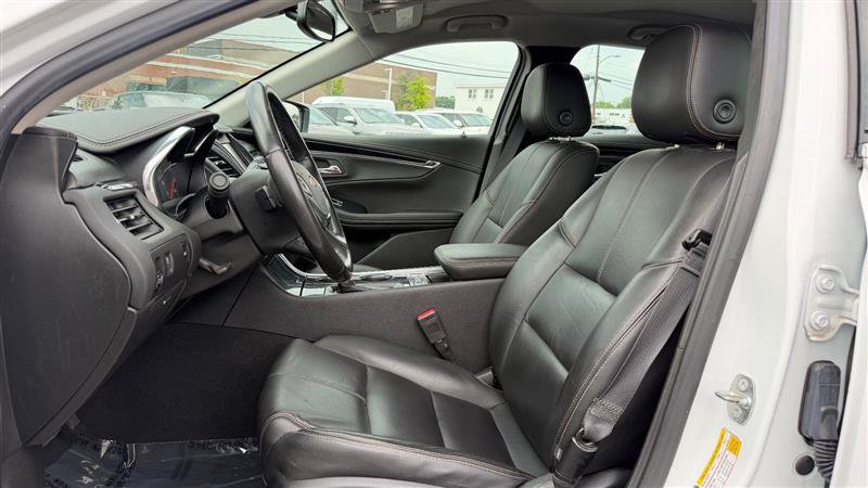 Used 2018 Chevrolet Impala LT w/ LT Leather Package FWD image 23