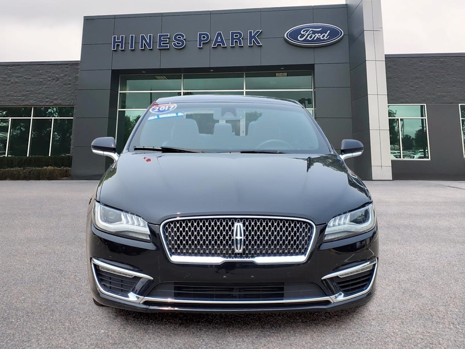 Used 2017 Lincoln MKZ Reserve w/ Drivers Package AWD/4WD image 2