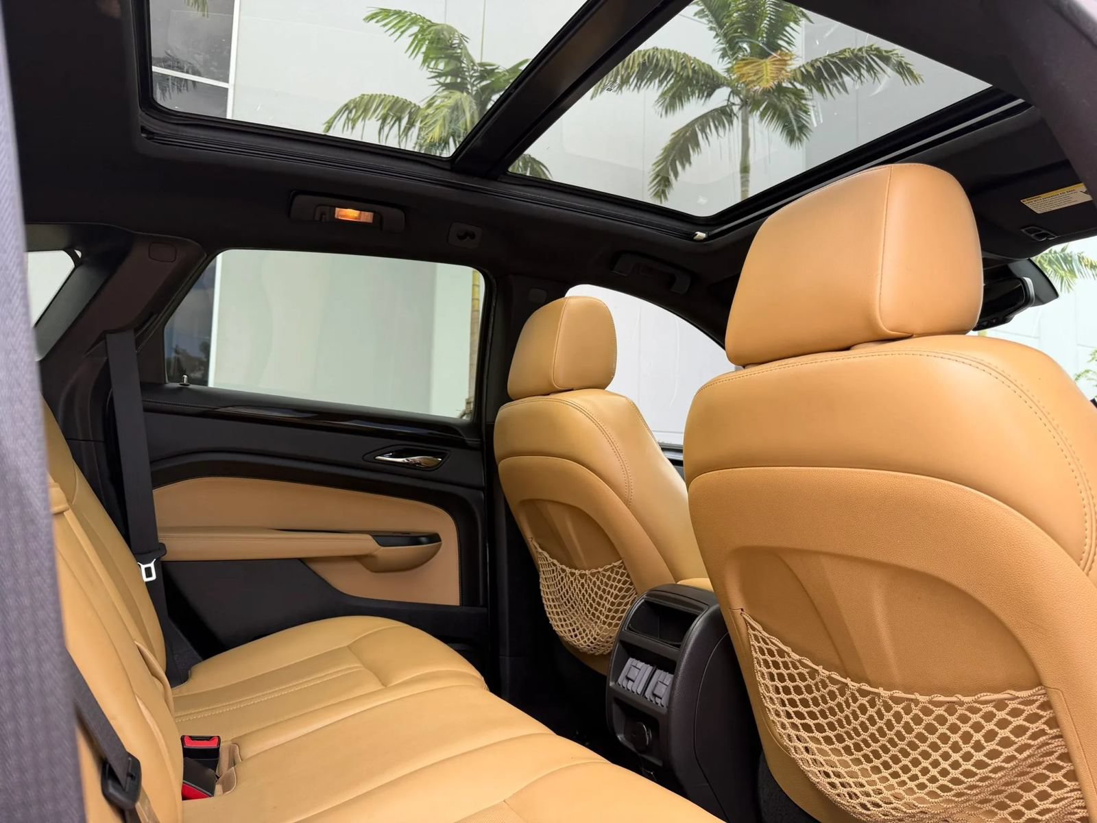 Used 2015 Cadillac SRX Luxury AWD/4WD image 46