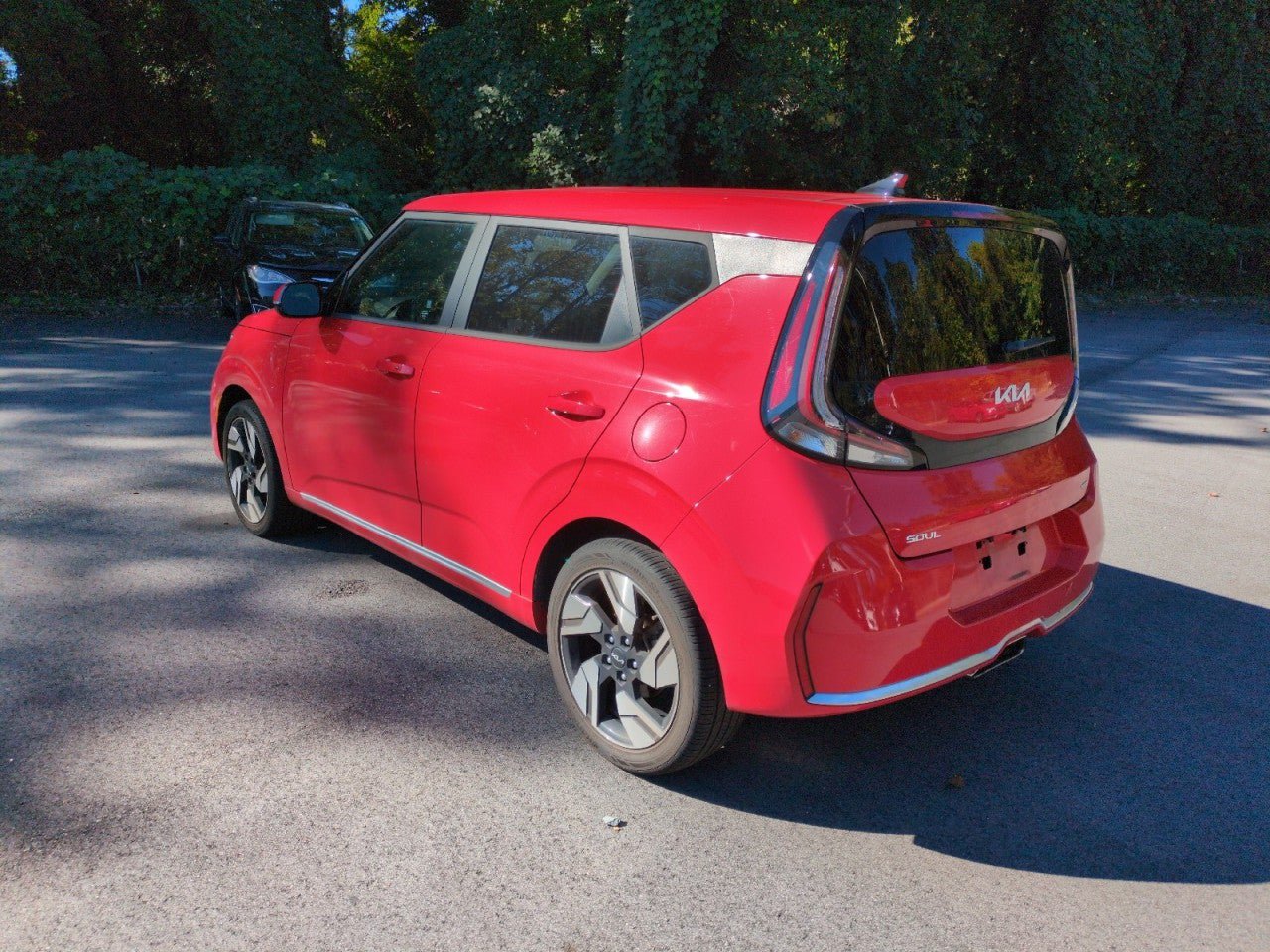 Certified 2024 Kia Soul GT-Line w/ Option Group 020 FWD image 3