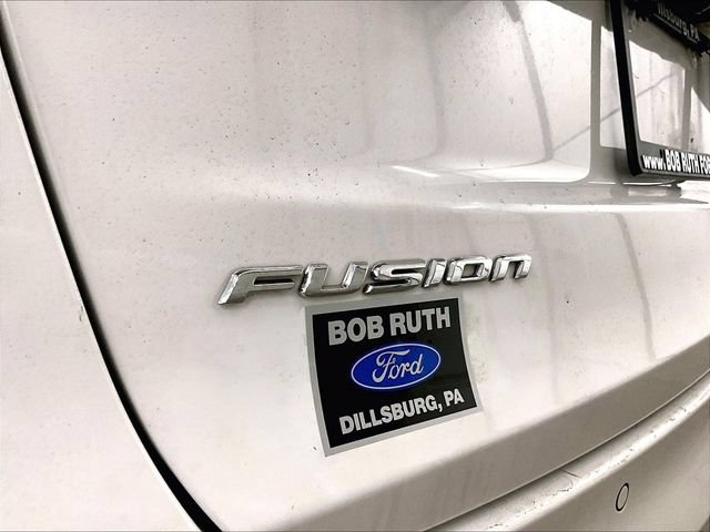 Used 2020 Ford Fusion SE FWD image 13