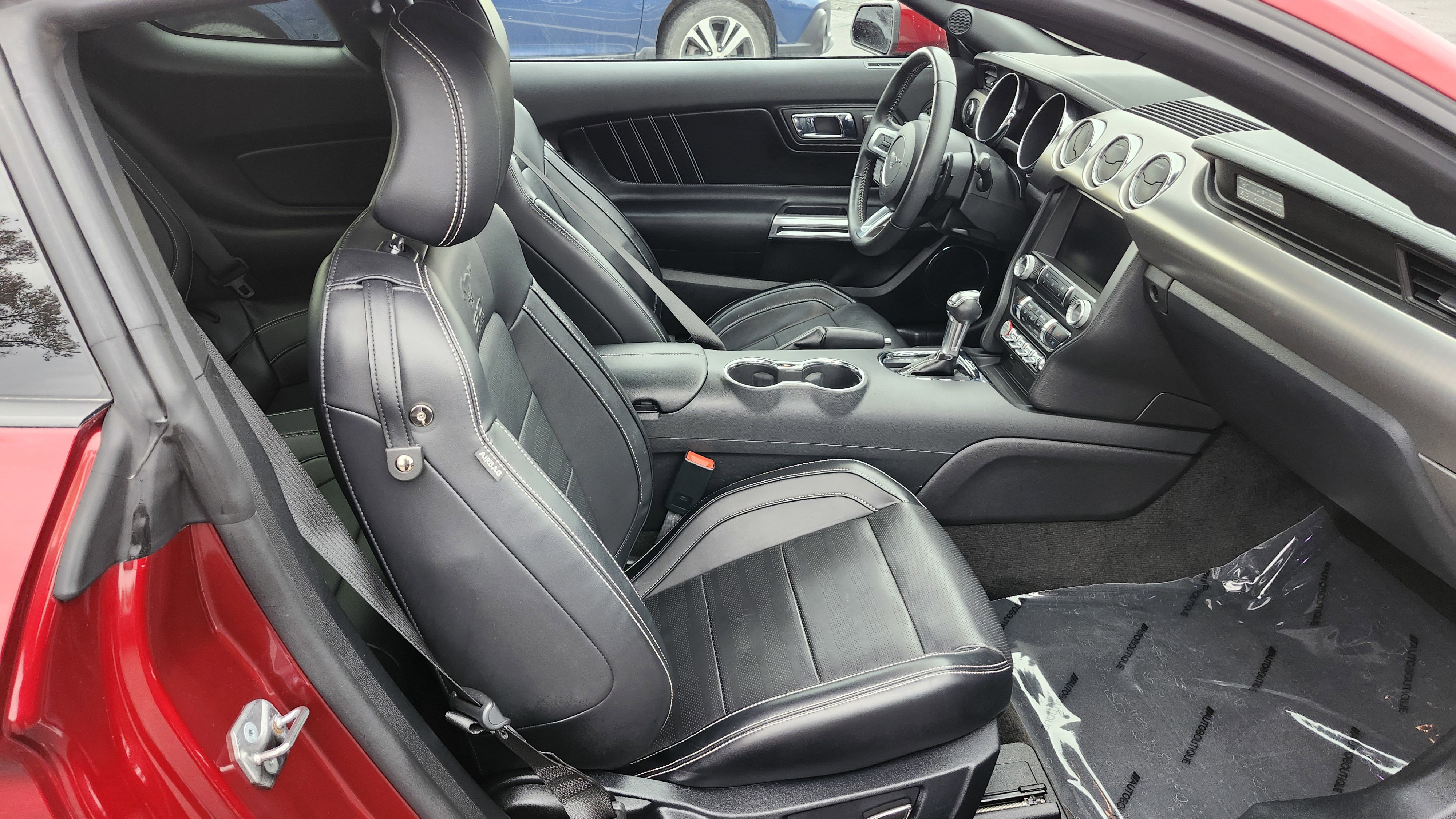 Used 2015 Ford Mustang Premium w/ Equipment Group 201A image 21