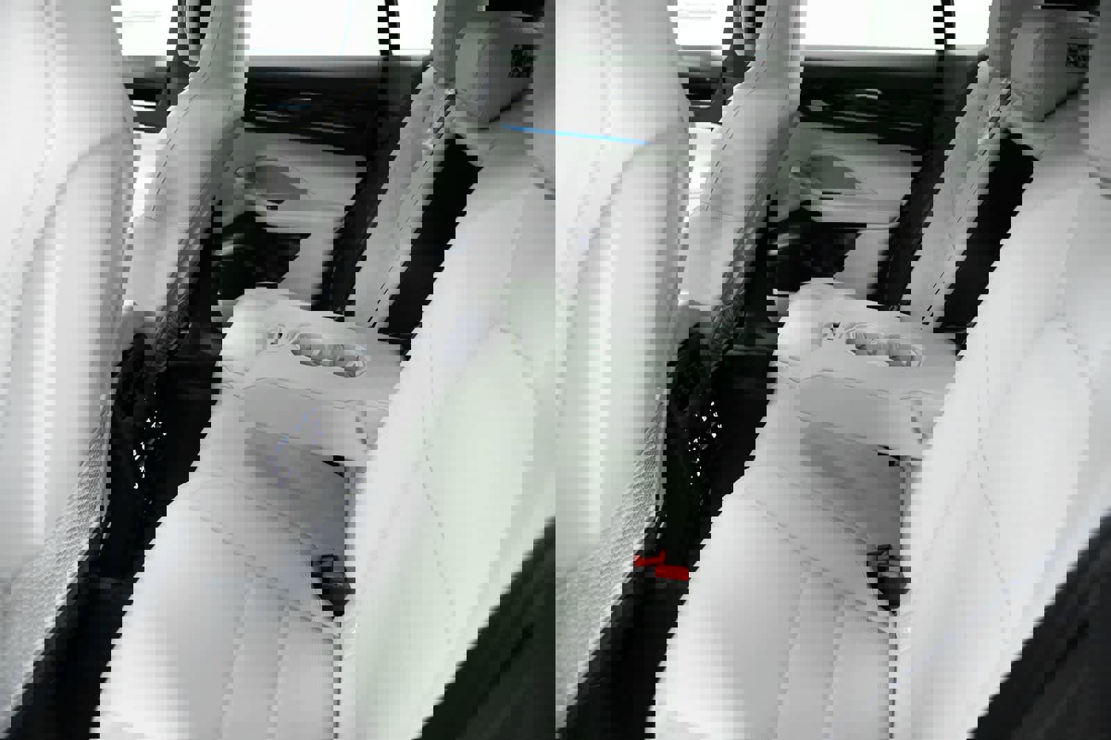 New 2026 Porsche Macan Electric RWD image 35