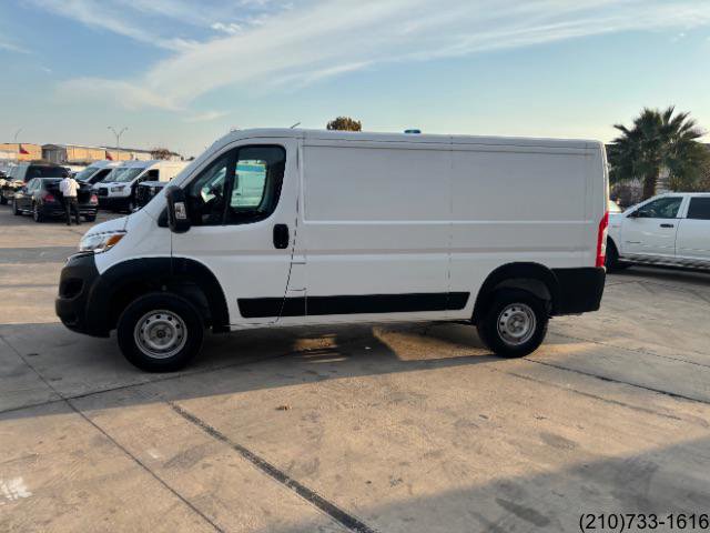 Used 2023 RAM ProMaster 2500 image 4