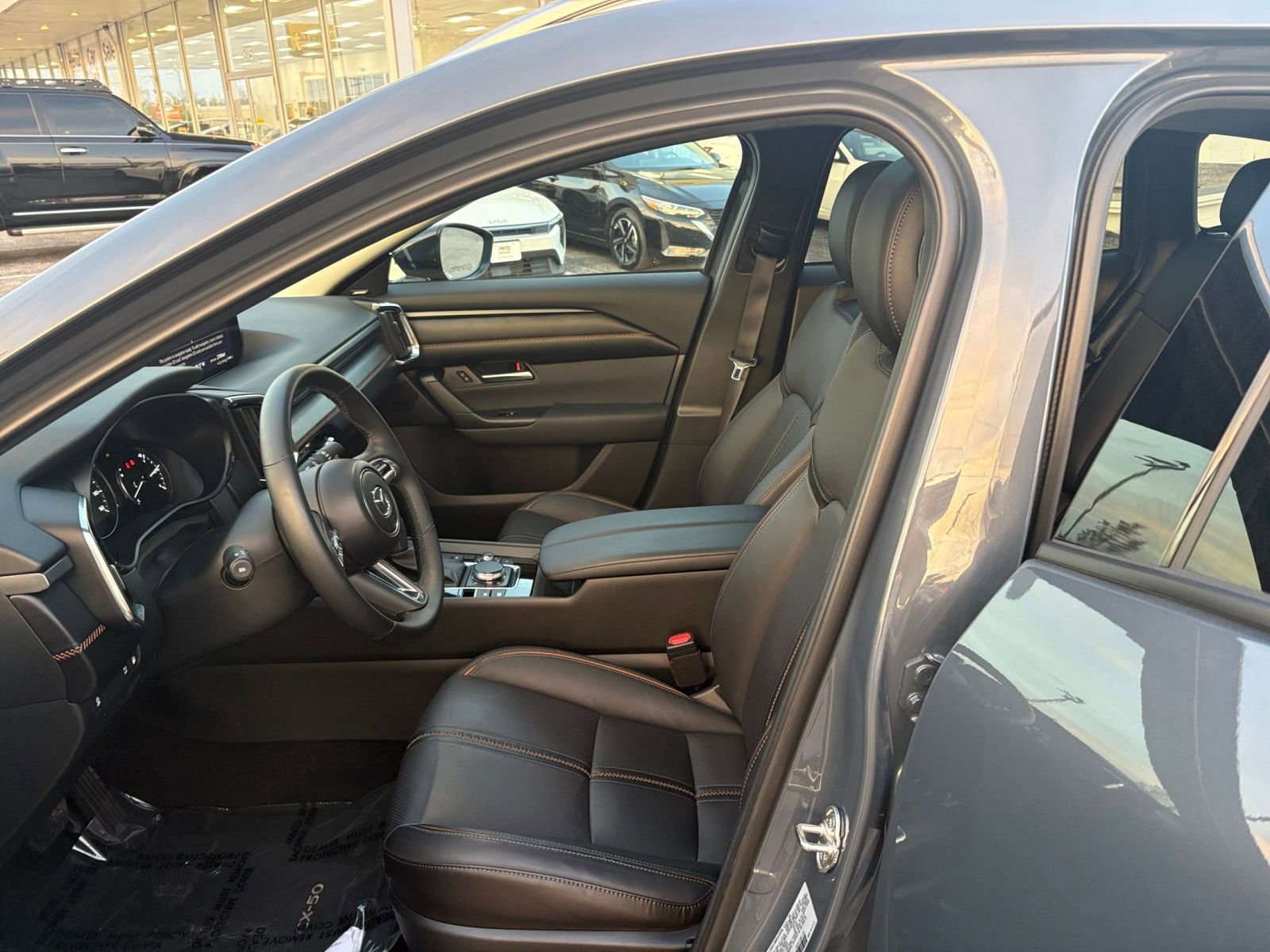 Used 2025 MAZDA CX-50 2.5 Hybrid w/ Premium Plus Pkg image 29