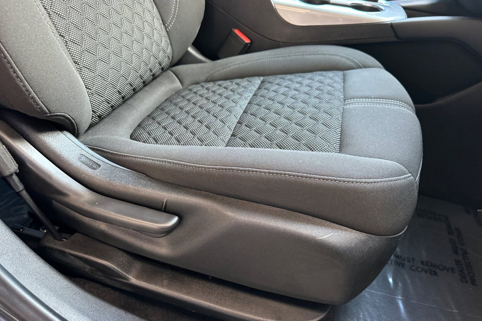 Certified 2020 Chevrolet Blazer LT FWD image 23