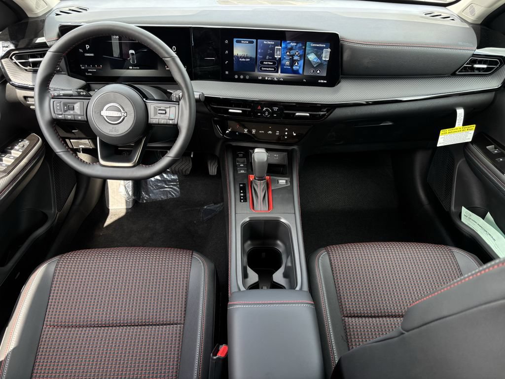 New 2026 Nissan Kicks SR w/ Cold Weather Package FWD image 10