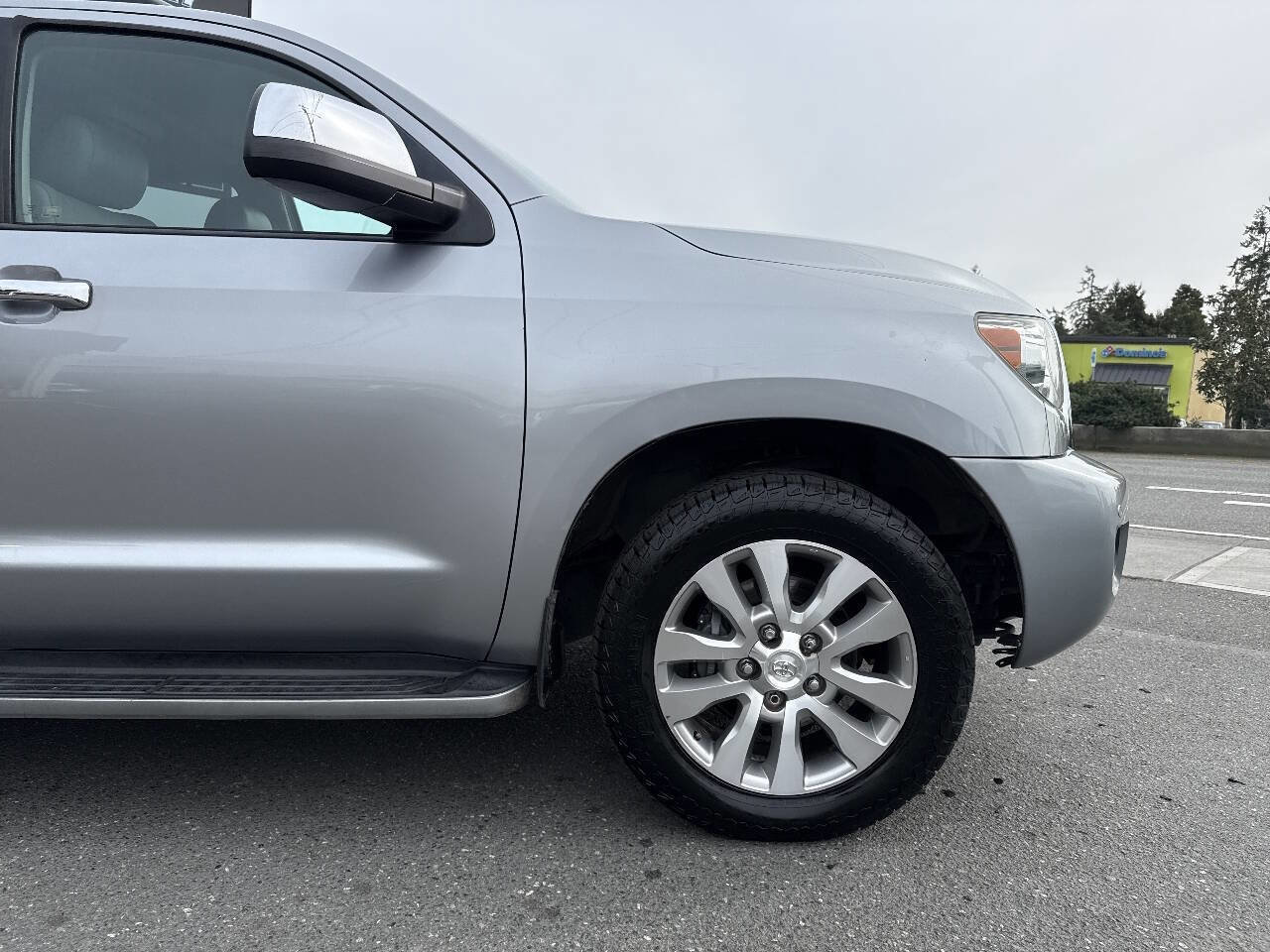 Used 2013 Toyota Sequoia Limited image 15