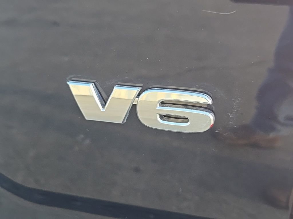 Used 2022 Toyota Tacoma SR image 8