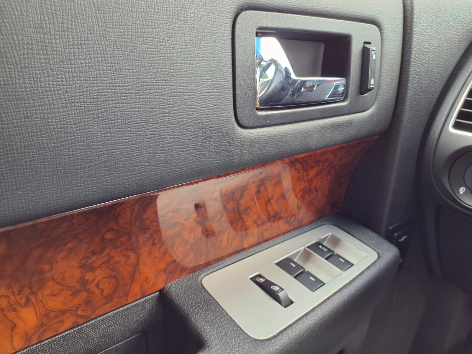 Used 2012 Ford Flex Limited AWD/4WD image 20