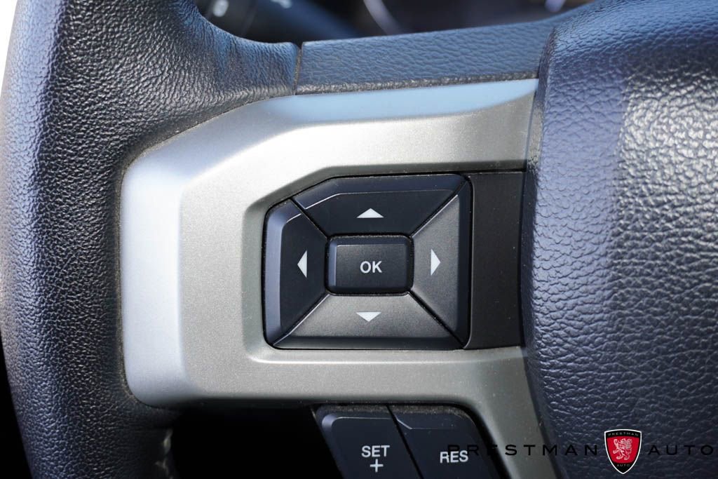 Used 2022 Ford F350 Lariat w/ Tremor Off-Road Package AWD/4WD image 38
