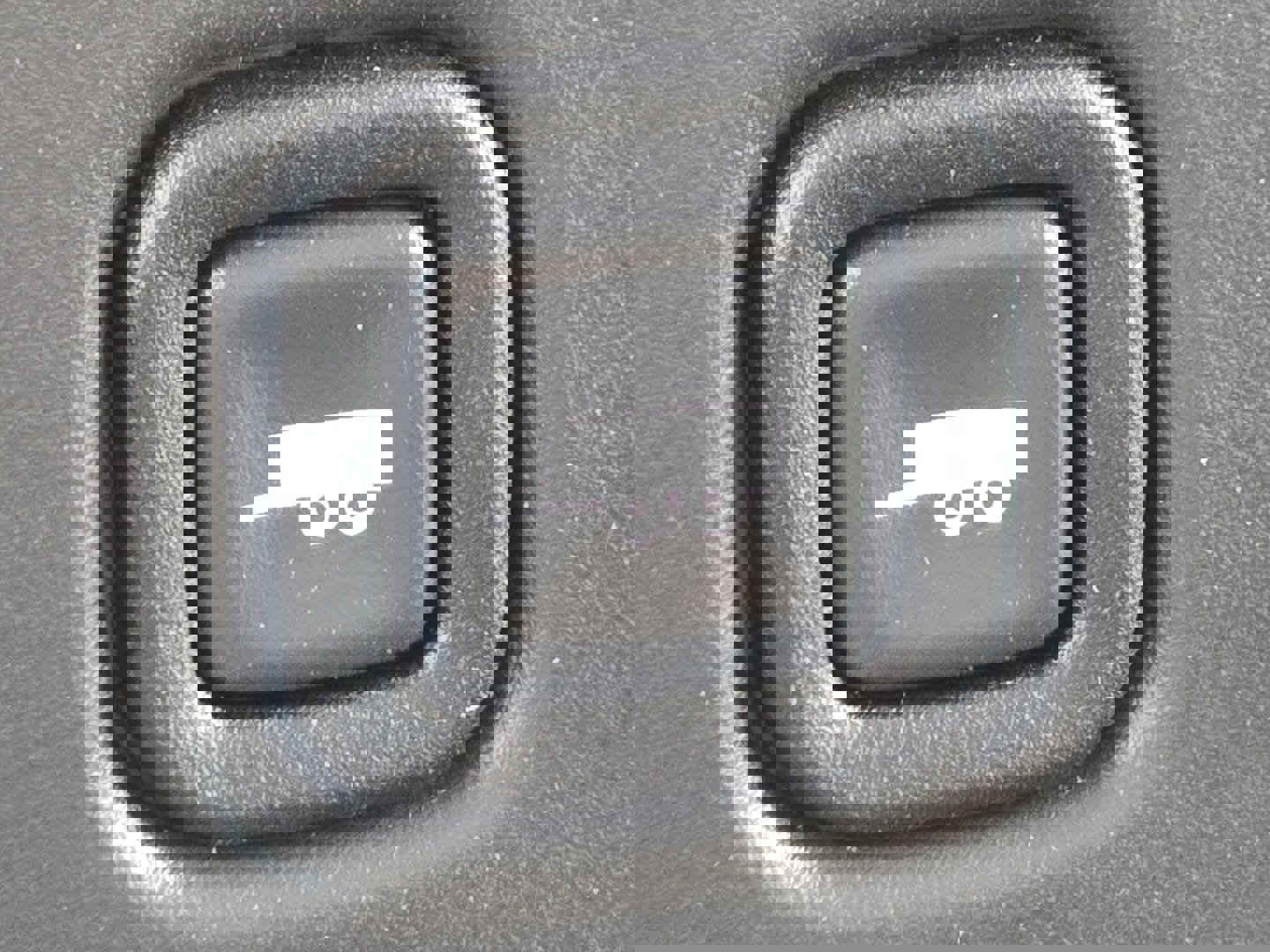 New 2026 Chevrolet Express 2500 w/ Driver Convenience Package RWD image 7